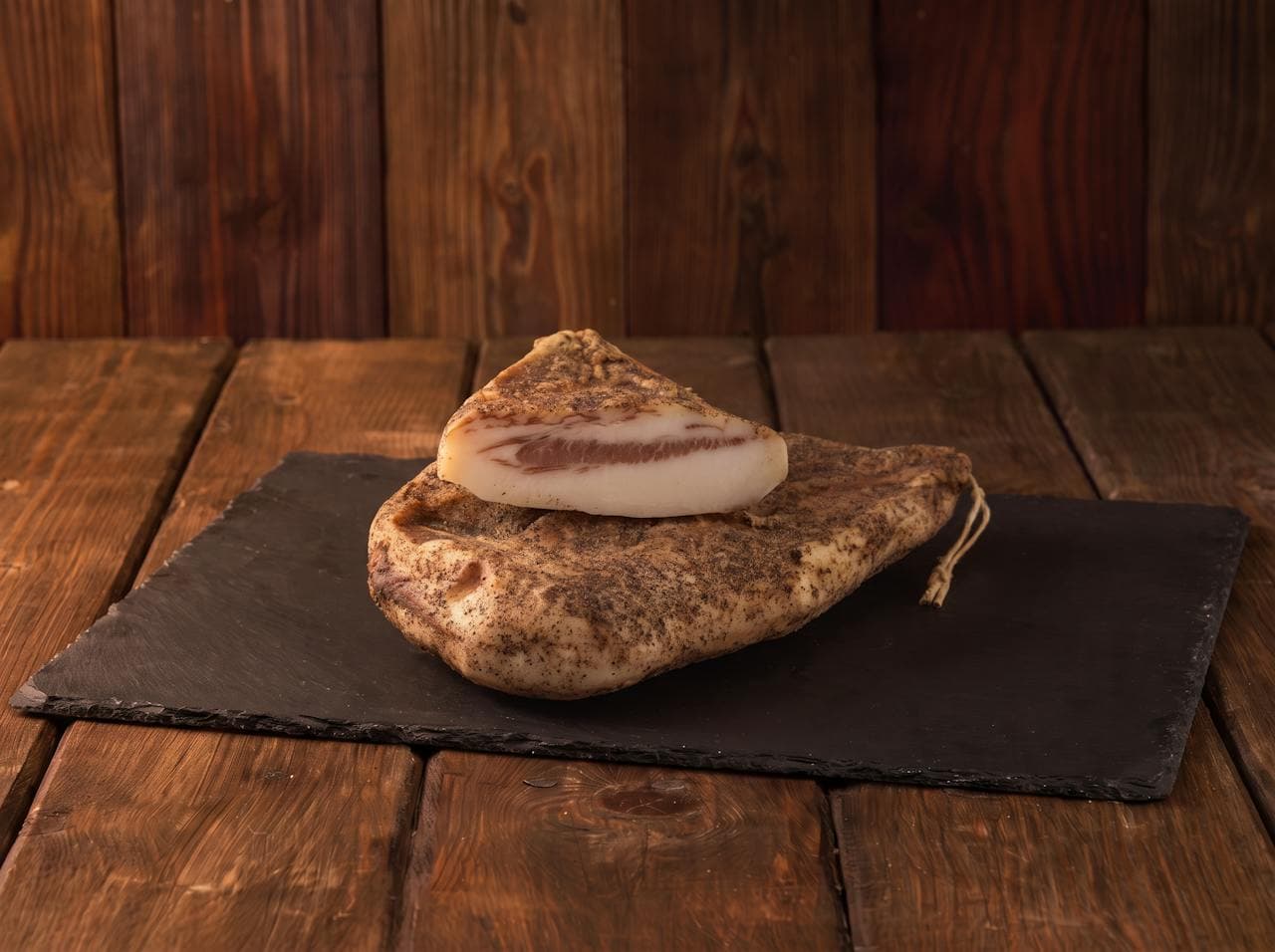 Guanciale toscano a fettine