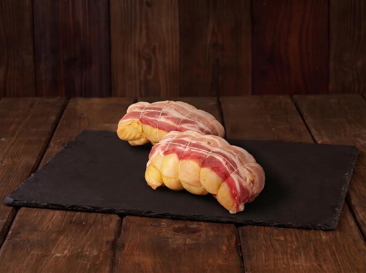 Arrosto di pollo ripieno di carne